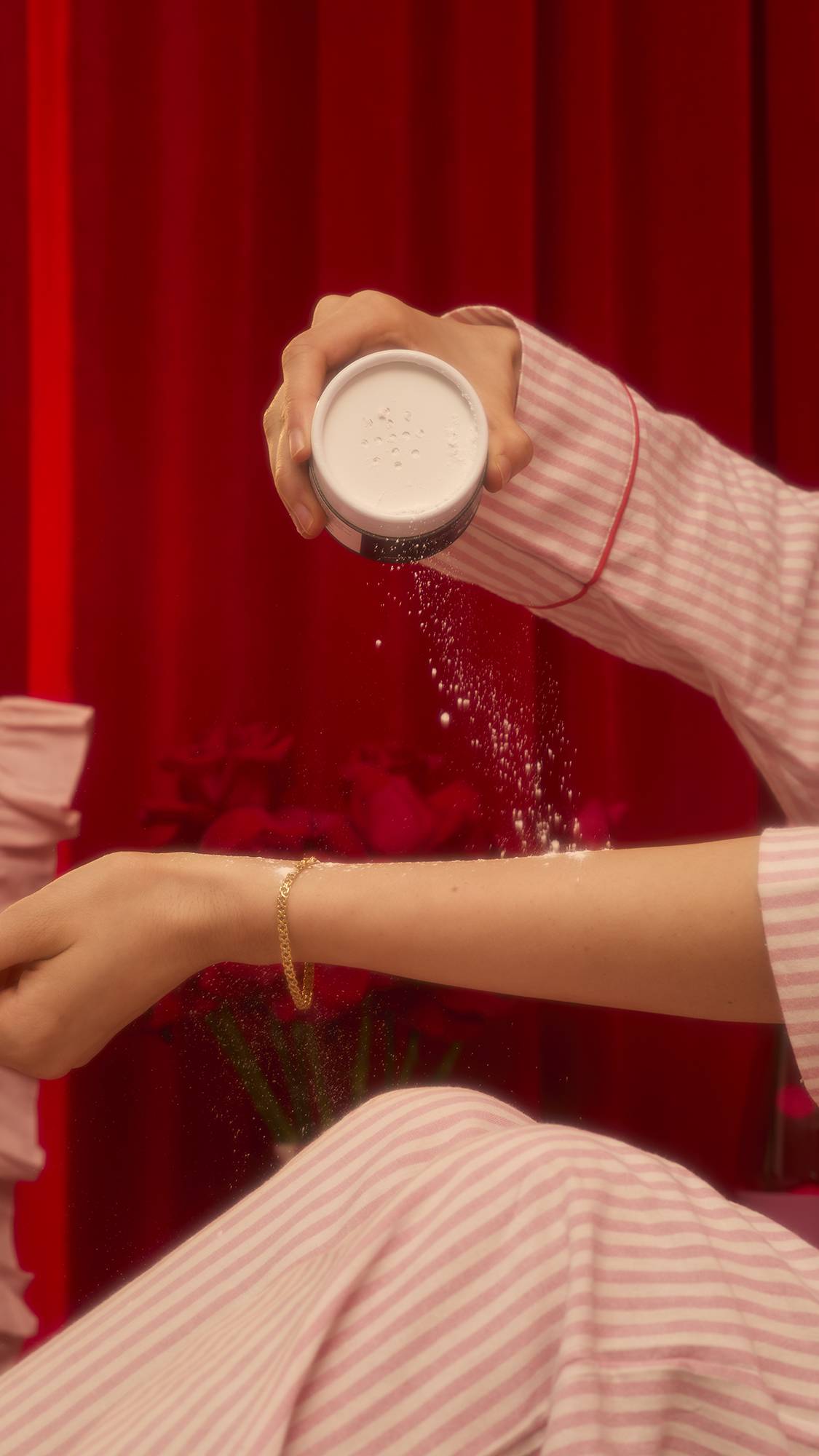 Dust The Two Of Us(Dusting Powder)